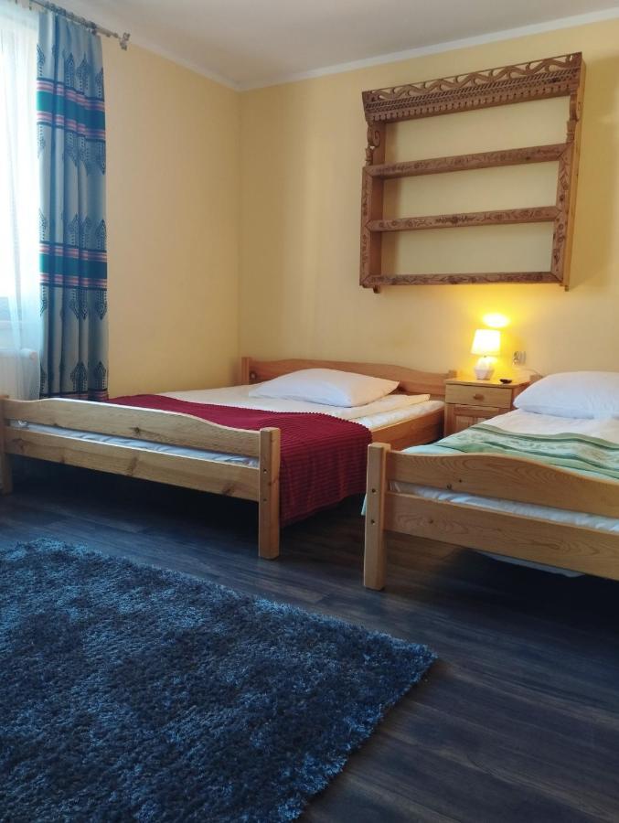 Pokoje Goscinne U Jaska Zab Bagian luar foto